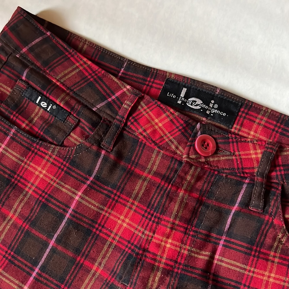 Plaid LEI Pants - Picture 2 of 3